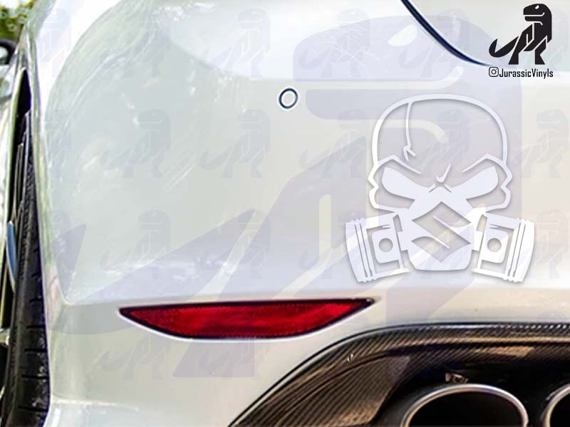 Skull and Pistons Suzuki